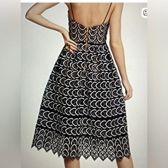 Self-Portrait navy and white azalea dress size 8 - Picture 3 of 6